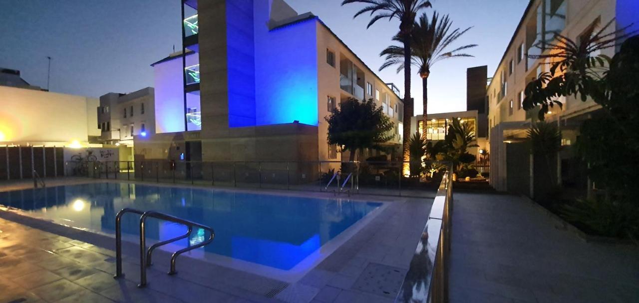 קורלחו Cozy & Confortable Junior Suite By Bristo Sunset # Good Wifi, Terrace And Pool מראה חיצוני תמונה