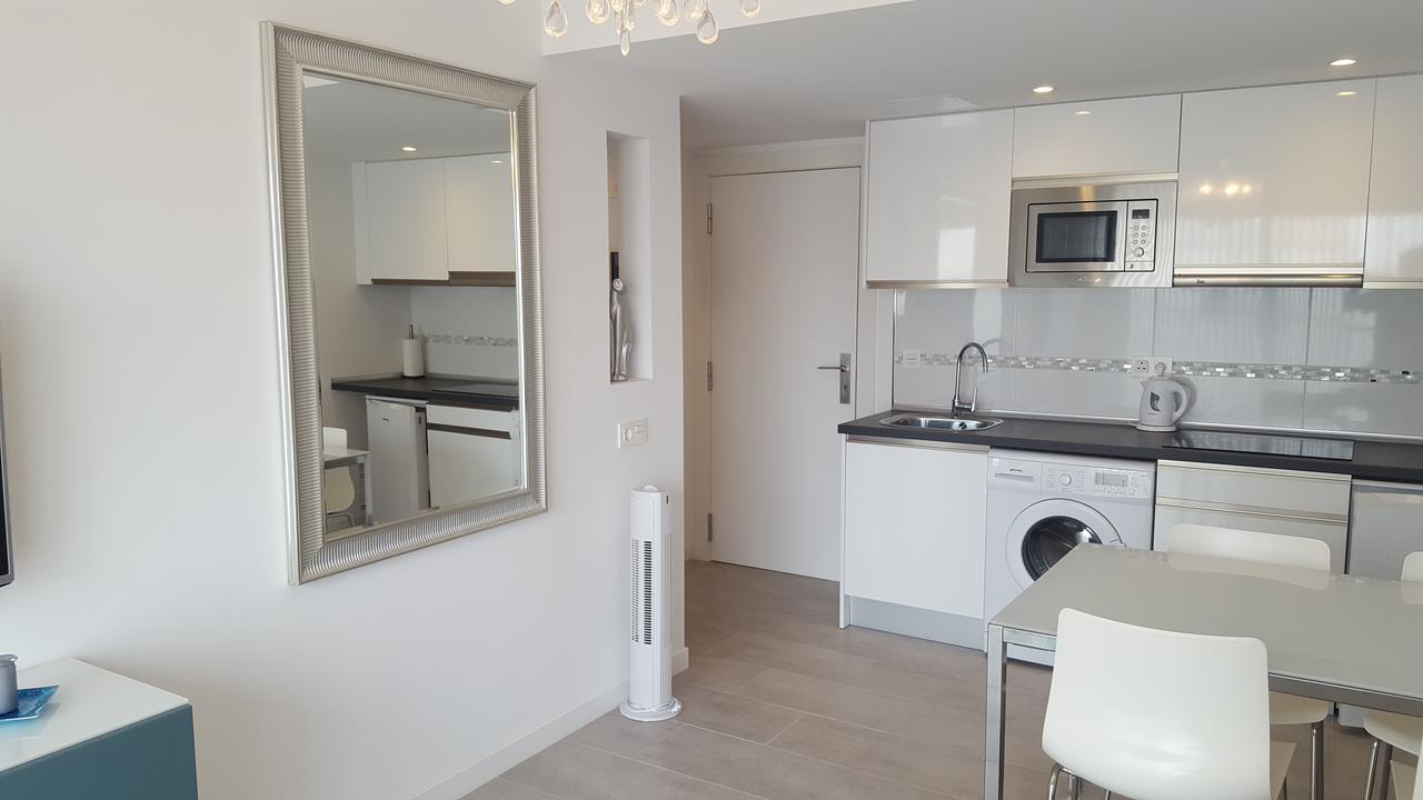 קורלחו Cozy & Confortable Junior Suite By Bristo Sunset # Good Wifi, Terrace And Pool מראה חיצוני תמונה