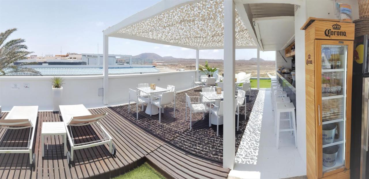 קורלחו Cozy & Confortable Junior Suite By Bristo Sunset # Good Wifi, Terrace And Pool מראה חיצוני תמונה